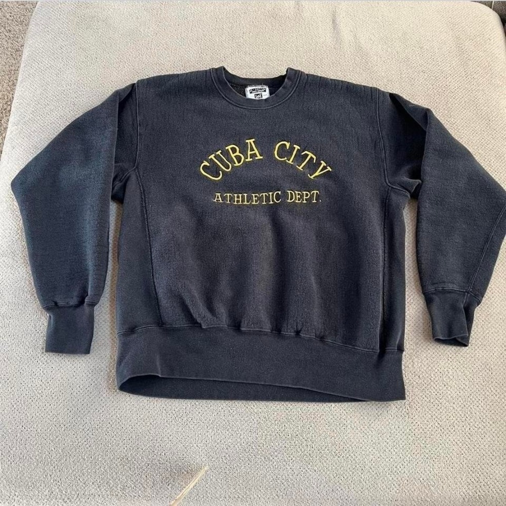 Vintage 1990s Cuba City athletic department sweatshirt